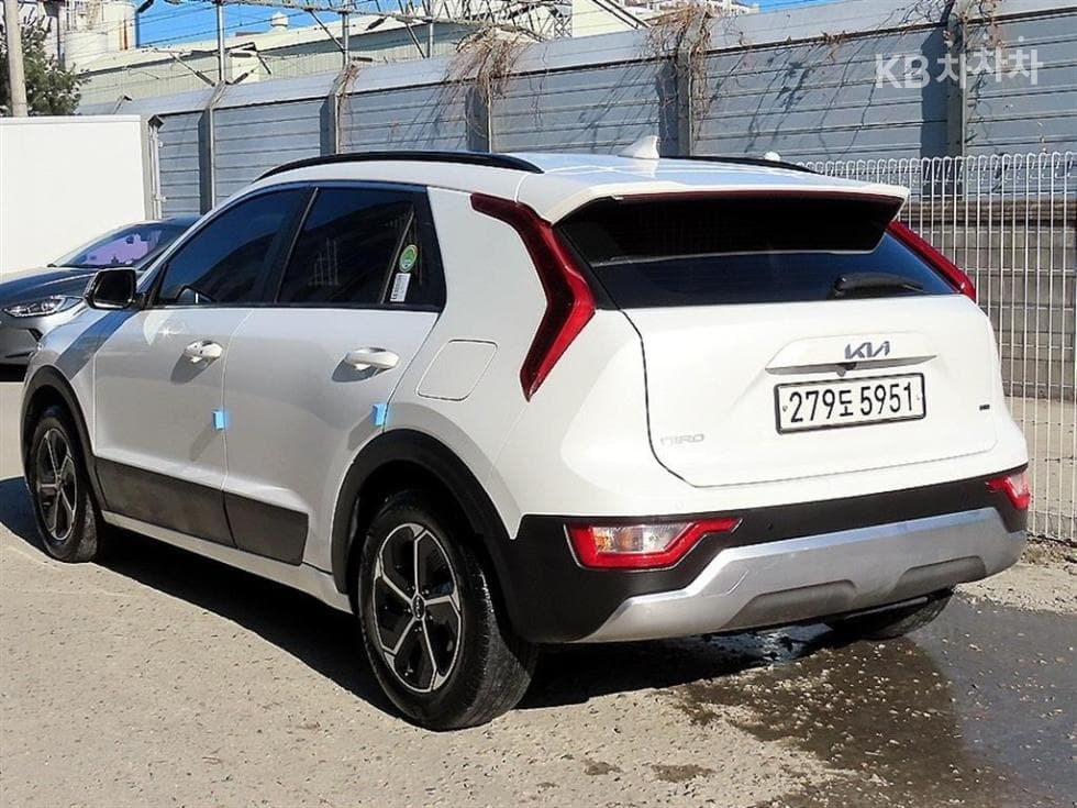 Kia The All New Niro1.6 HEV Trendy - 3