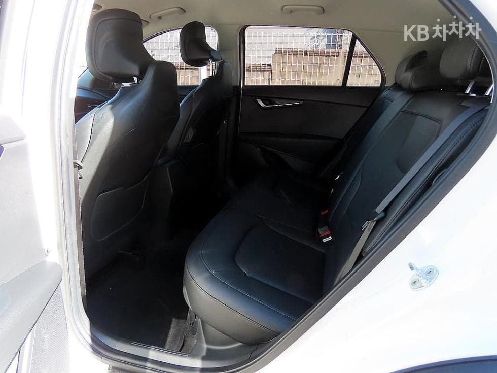 Kia The All New Niro1.6 HEV Trendy - 6