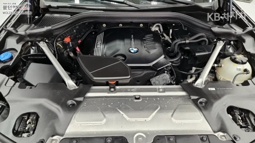 BMW New X4 (G02)xDrive 20d M Sport - 8