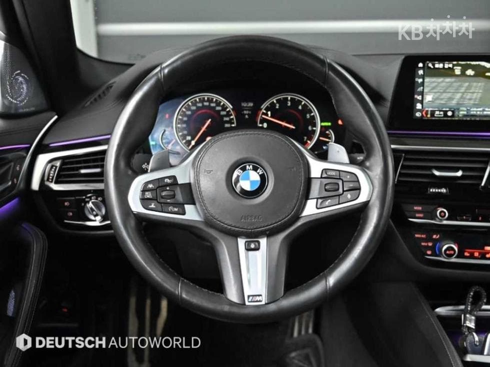 BMW 올Нов5 Серия (G30)530d M Sport - 13