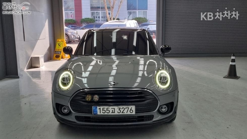 Мини 클럽맨 Второ поколение1.5 Cooper High Trim - 3