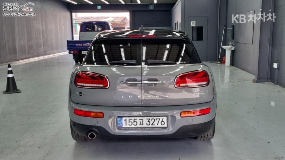 Мини 클럽맨 Второ поколение1.5 Cooper High Trim - 4