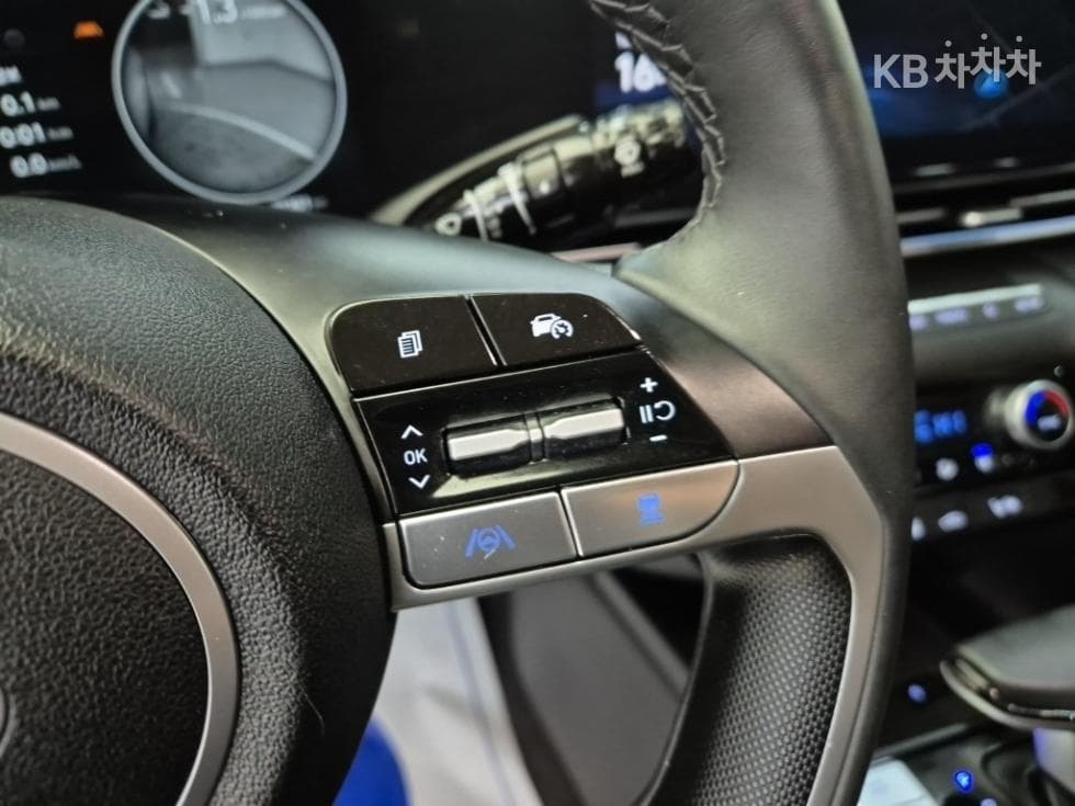 Хюндай The New (фейслифт) Avante (Elantra) Хибрид (CN7)1.6 HEV Inspiration - 15