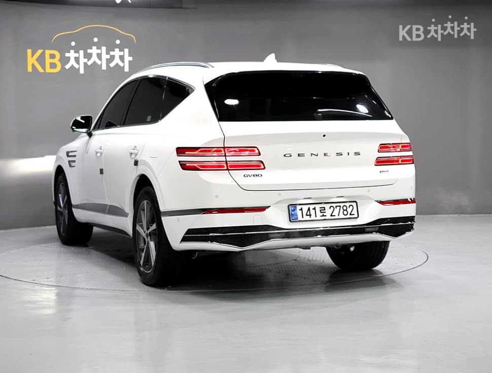 Genesis GV802.5 Turbo Gasoline AWD - 4