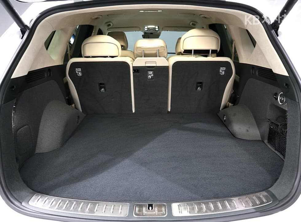 Genesis GV802.5 Turbo Gasoline AWD - 16