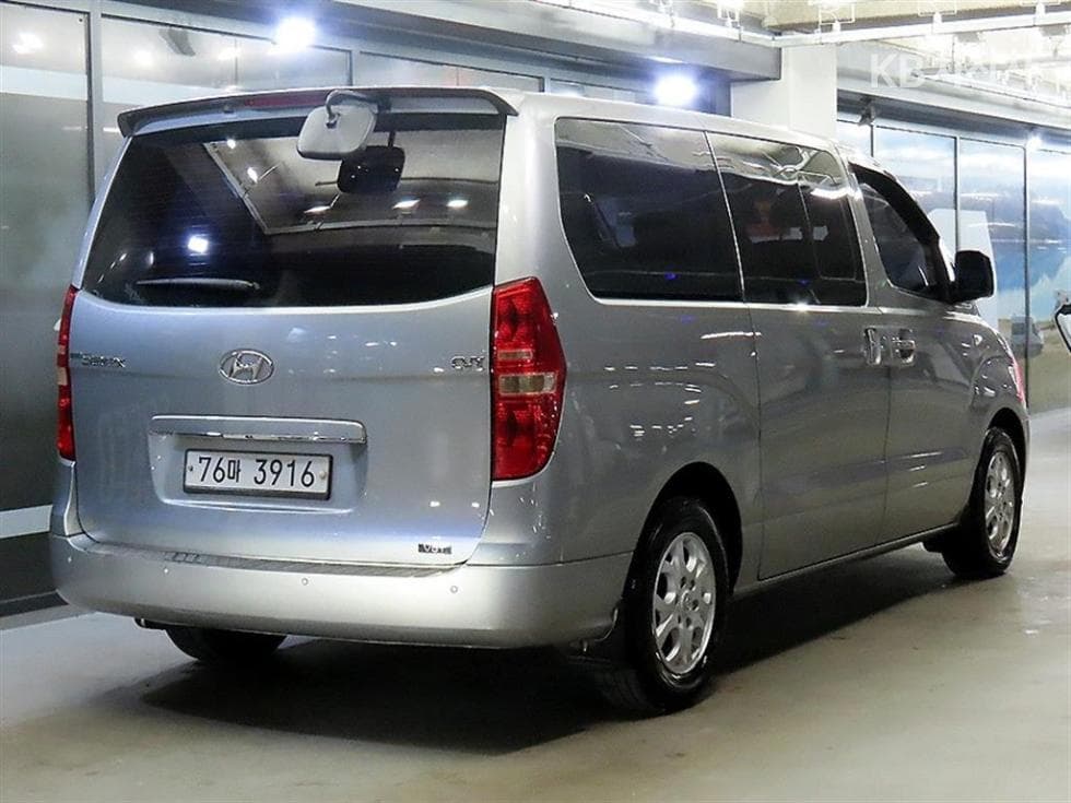 Хюндай Гранд Старекс11-местен Комби CVX Premium - 4