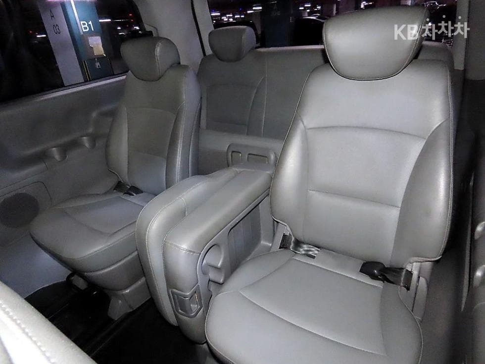 Хюндай Гранд Старекс11-местен Комби CVX Premium - 7