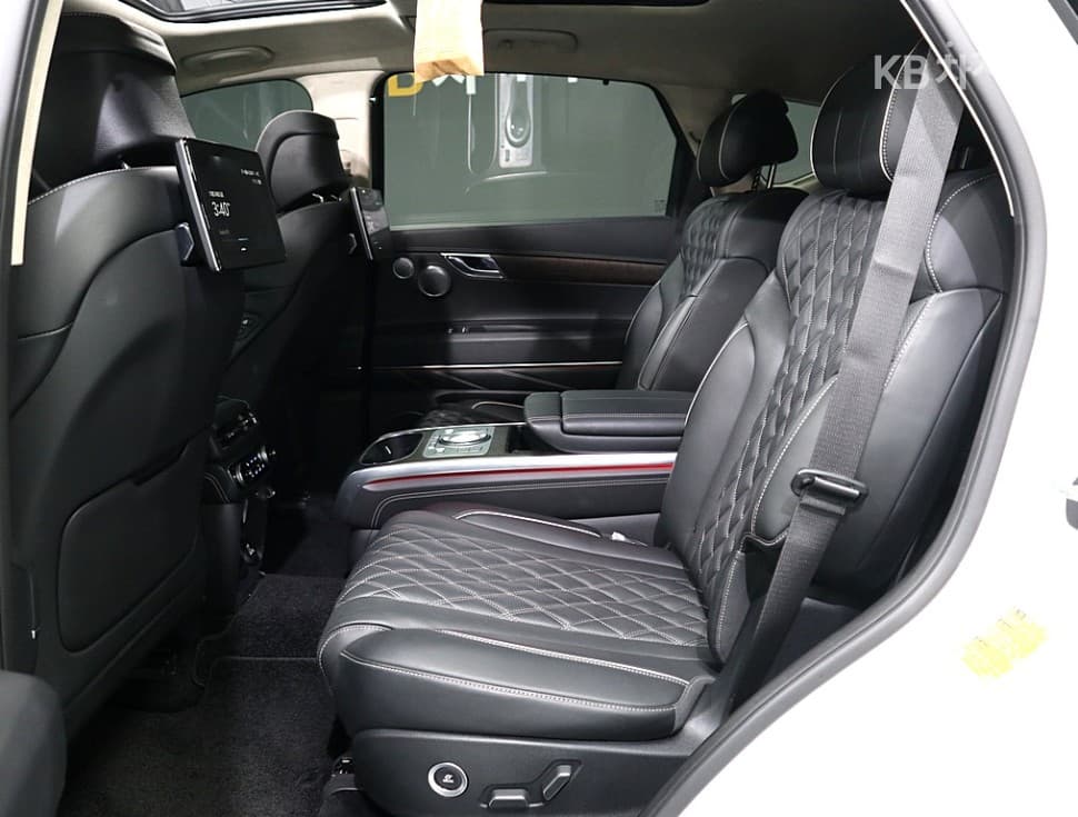 Genesis GV802.5 Turbo Gasoline AWD - 10