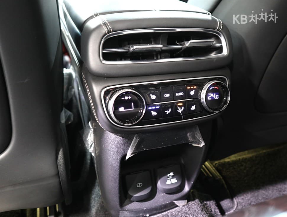 Genesis GV802.5 Turbo Gasoline AWD - 14