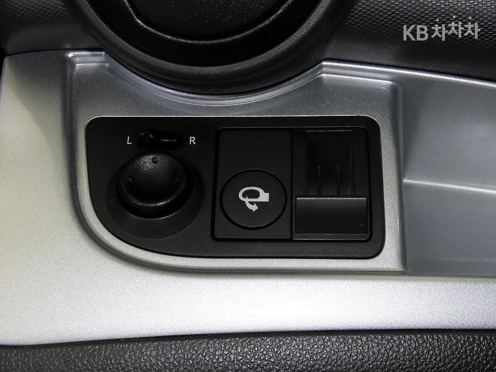Джи Ем Корея Chevrolet СпаркLT Специал (специален признак/издание) 에디션 - 14