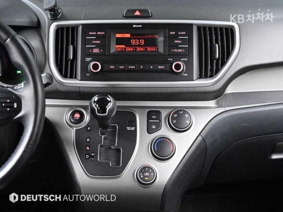 Kia The New (facelift) Ray (van)1.0 Gasoline Prestige - 14