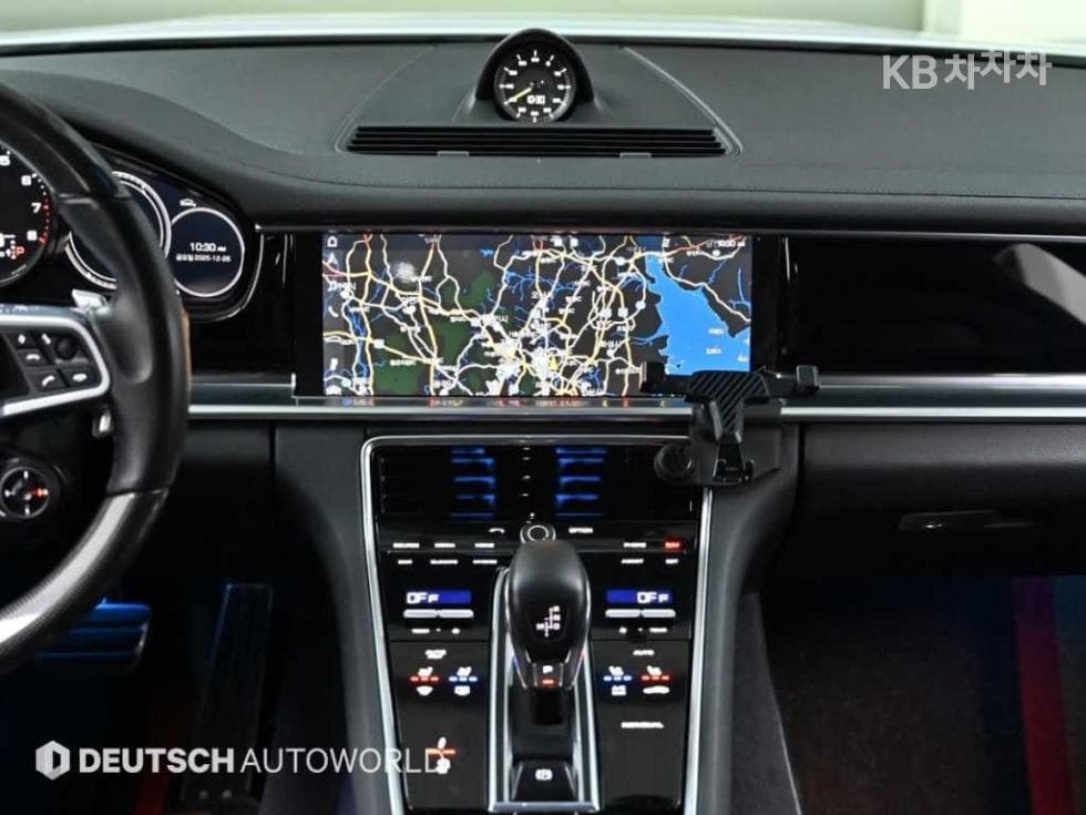 Porsche 파나메라 (971)2.9 4 E-Hybrid Standard - 14