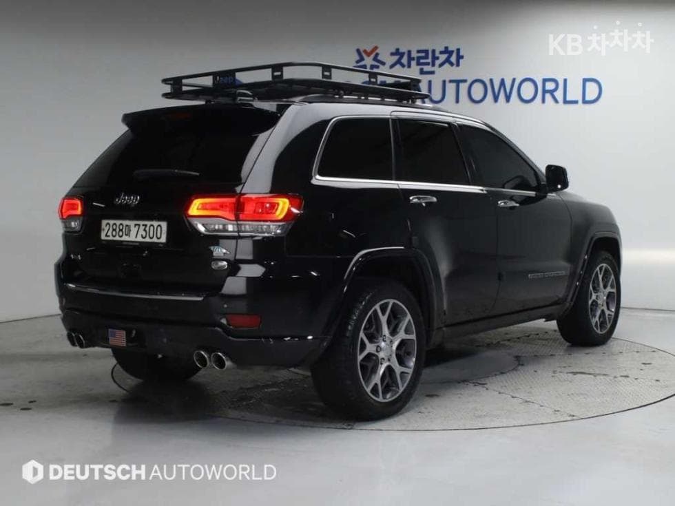 지프 그랜드 체로키Нов 3.6 V6 오버랜드 WK2 - 2