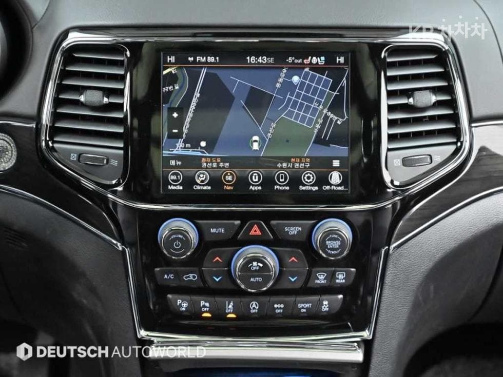 지프 그랜드 체로키Нов 3.6 V6 오버랜드 WK2 - 14