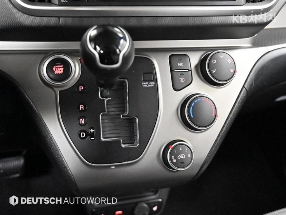 Kia The New (facelift) Ray (van)1.0 Gasoline Signature - 9