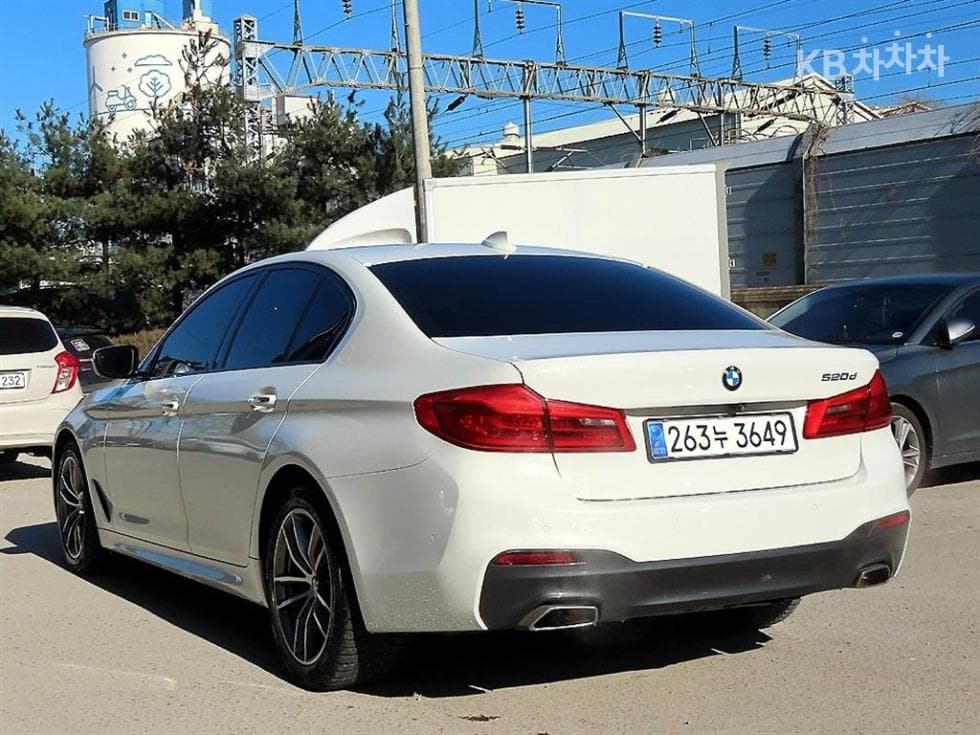 BMW 올New5 Series (G30)520d M Sport Plus - 3