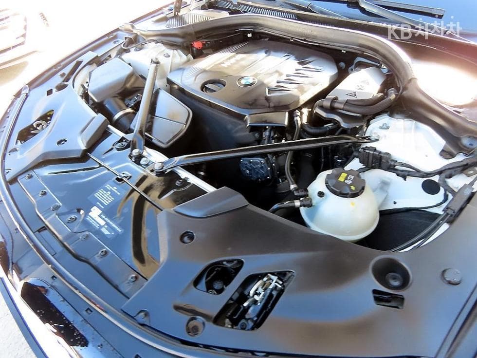 BMW 올New5 Series (G30)520d M Sport Plus - 19