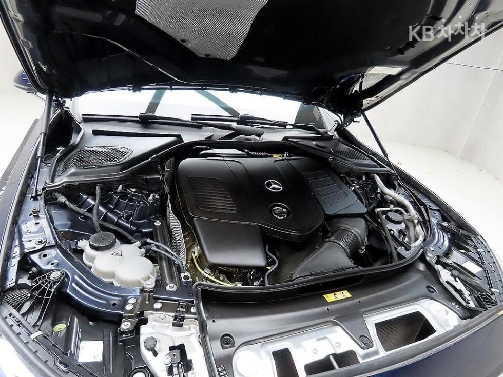 Mercedes-Benz E-클래스 (W214)E300 4MATIC Exclusive - 19