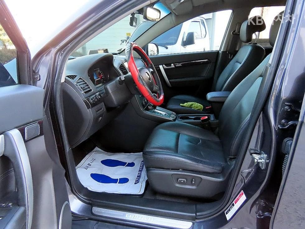 GM Korea Chevrolet Captiva4WD LTZ 5-seater - 5