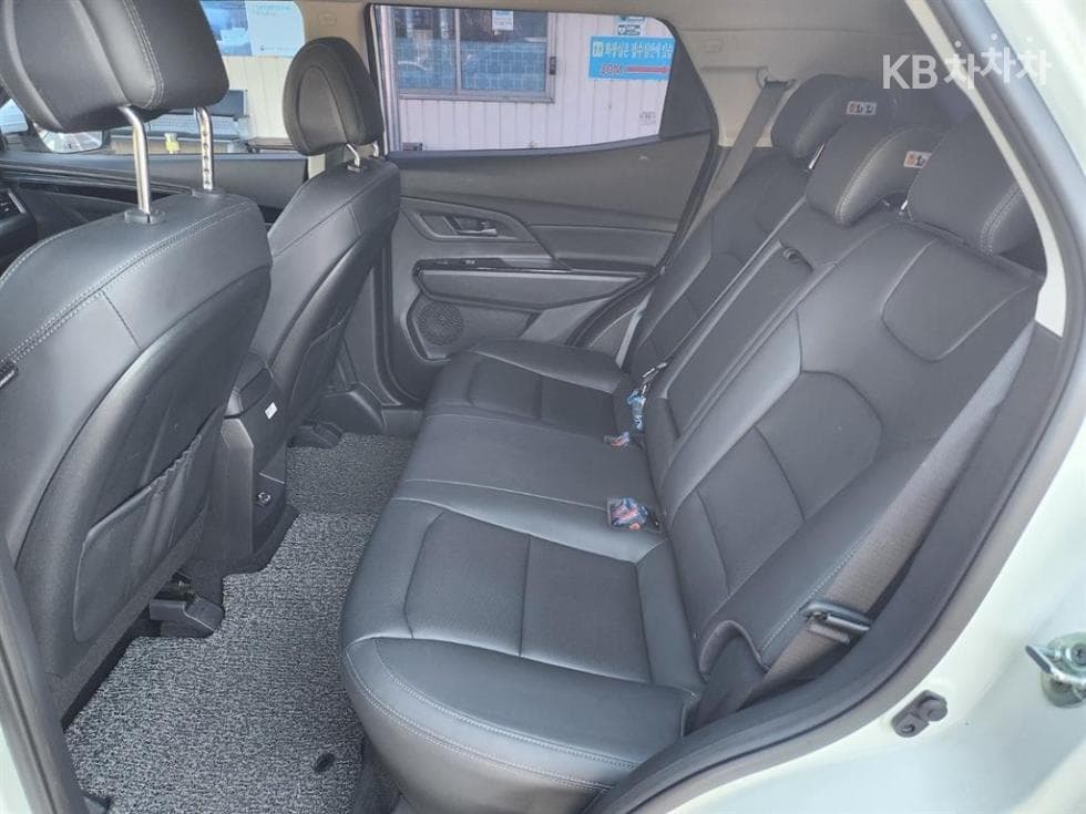 КейДжи Мобилити 뷰티플 코란도1.5 GDi Turbo 2WD C5 Plus - 7