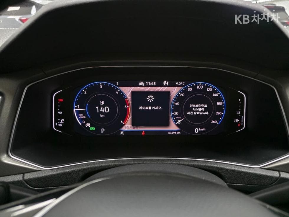 Volkswagen T-Roc2.0 Турбо Дизел Инжекция Premium - 5