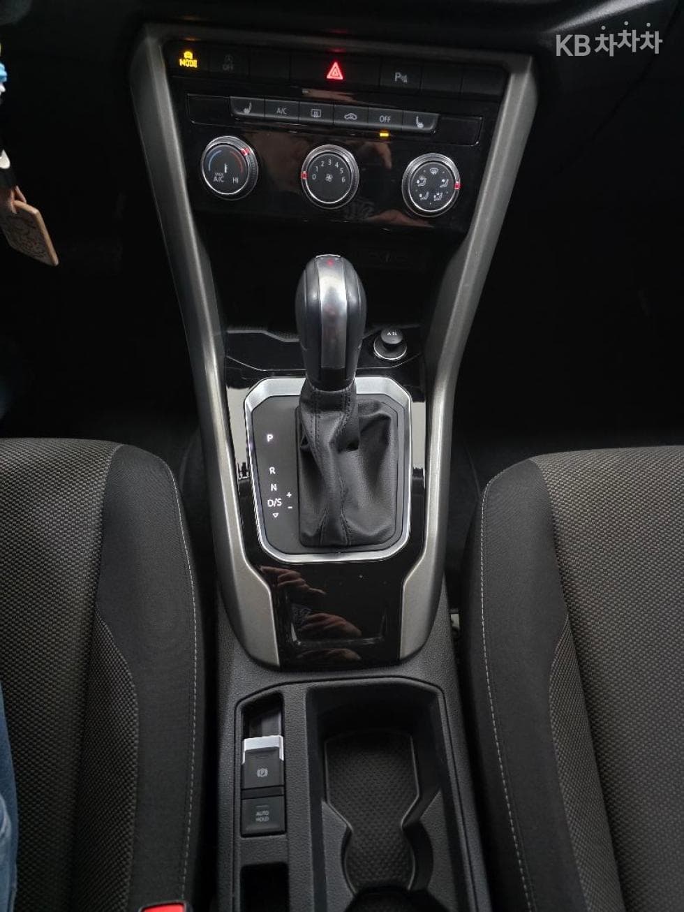 Volkswagen T-Roc2.0 Турбо Дизел Инжекция Premium - 13