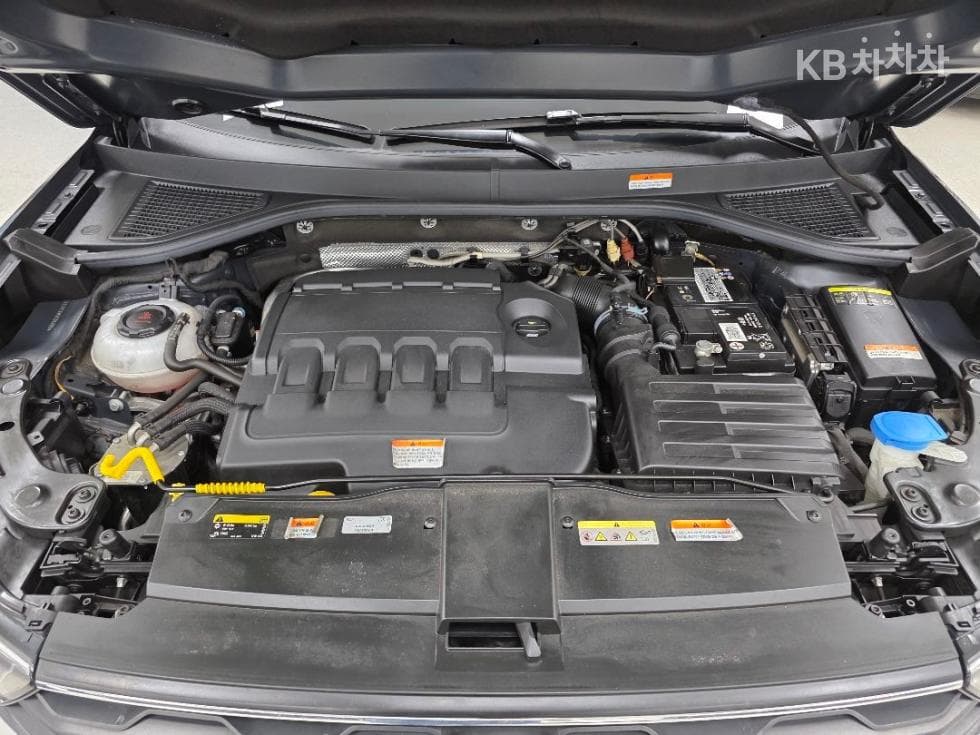 Volkswagen T-Roc2.0 Турбо Дизел Инжекция Premium - 6