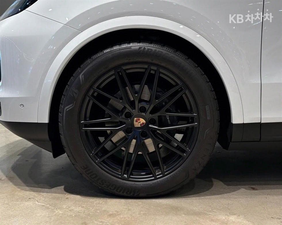 Porsche Cayenne(9Y0)3.0 Standard - 8