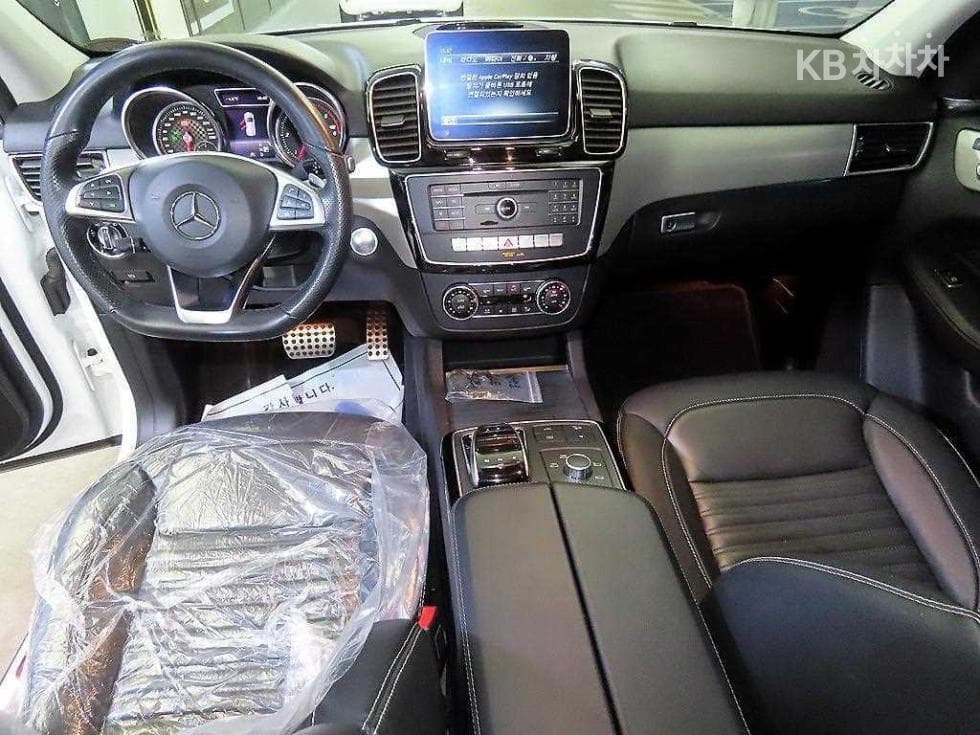 Mercedes-Benz GLE(W166)350 d 4Matic Premium - 10