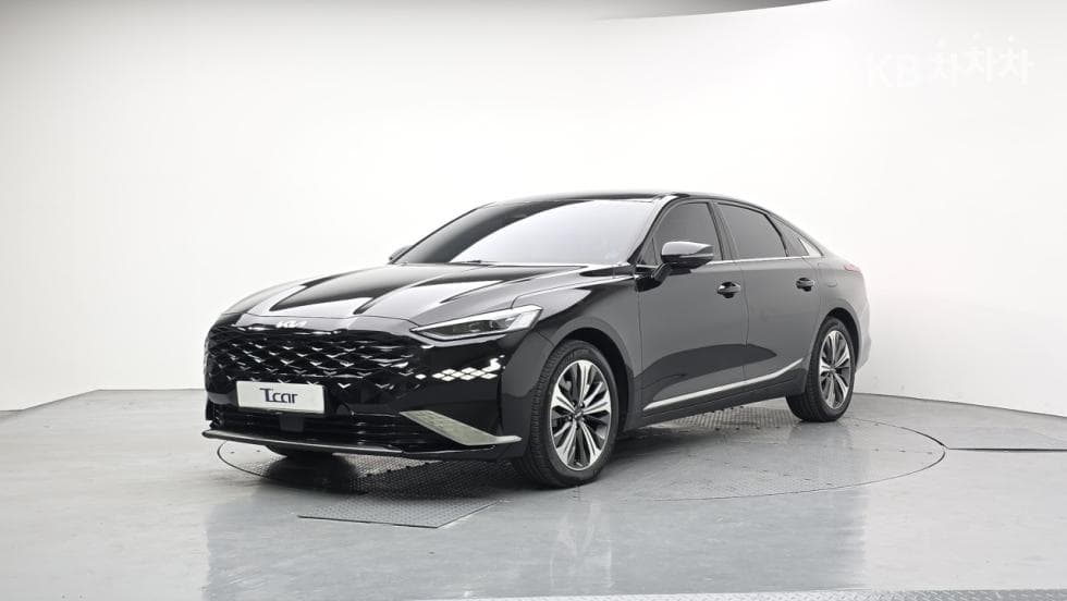 Kia K8 Hybrid1.6 Turbo Signature