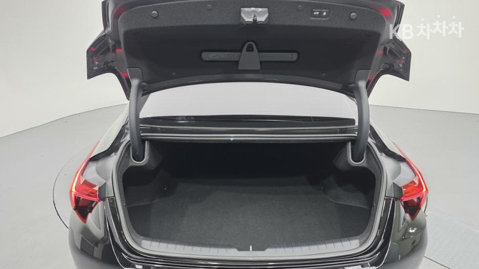 Kia K8 Hybrid1.6 Turbo Signature - 13