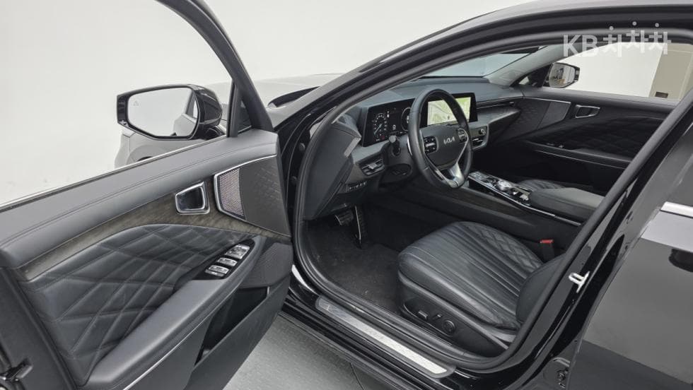 Kia K8 Hybrid1.6 Turbo Signature - 14