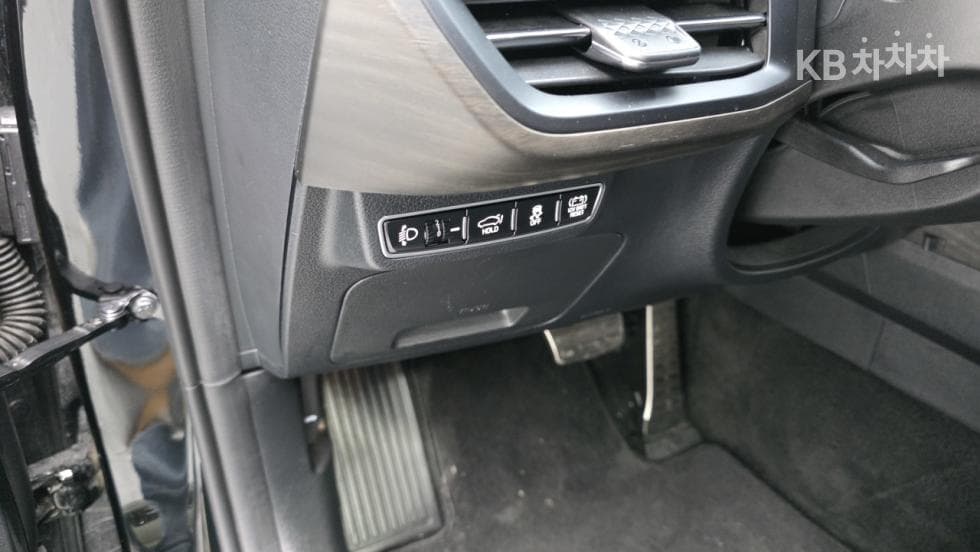 Kia K8 Hybrid1.6 Turbo Signature - 17