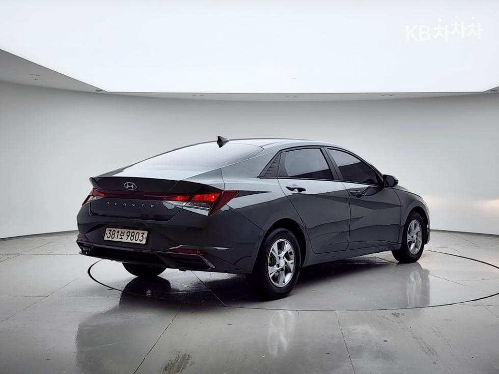 Hyundai All New Avante (Elantra)(CN7)1.6 Gasoline Modern - 2