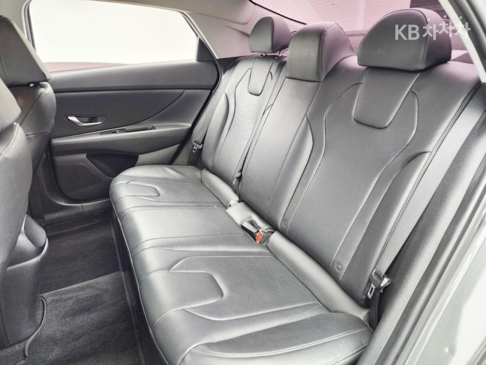 Hyundai All New Avante (Elantra)(CN7)1.6 Gasoline Modern - 12