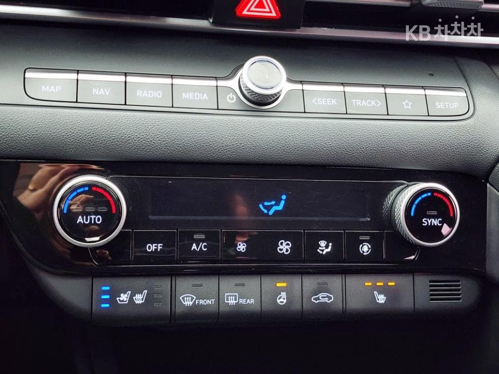 Hyundai All New Avante (Elantra)(CN7)1.6 Gasoline Modern - 19