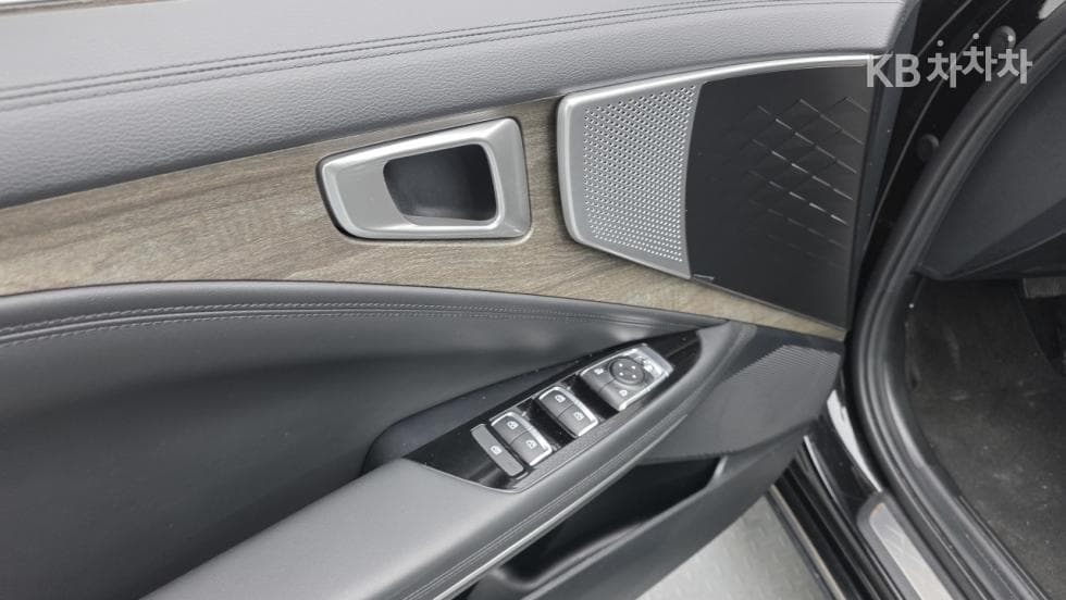 Kia K82.5L gasoline Noblesse - 18