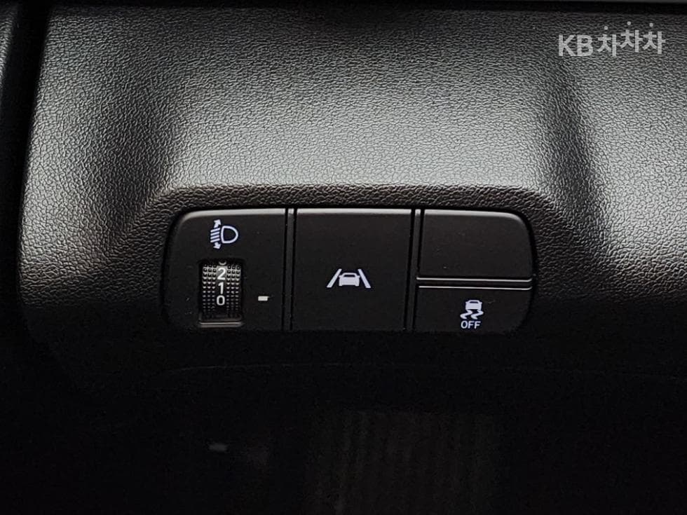 Hyundai All New Avante (Elantra)(CN7)1.6 Gasoline Inspiration - 17