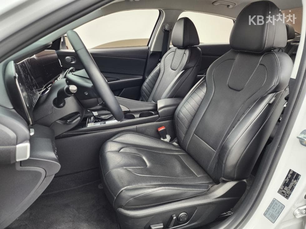 Hyundai All New Avante (Elantra)(CN7)1.6 Gasoline Inspiration - 18