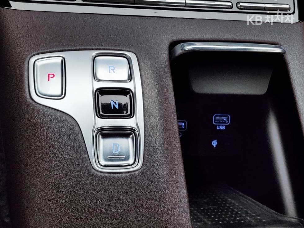 Хюндай The New (фейслифт) Grandeur (Azera) Хибрид2.4 Premium - 21