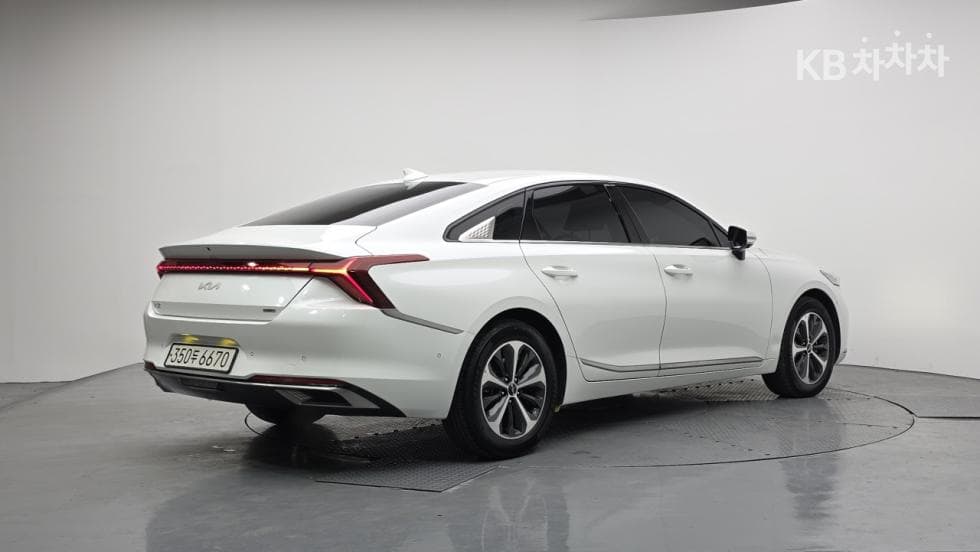 Kia K8 Hybrid1.6 Turbo Noblesse - 4