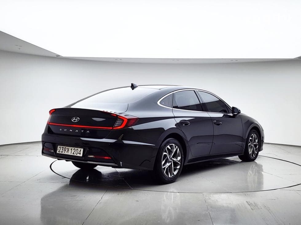 Hyundai Sonata (DN8)2.0 Premium Plus - 3