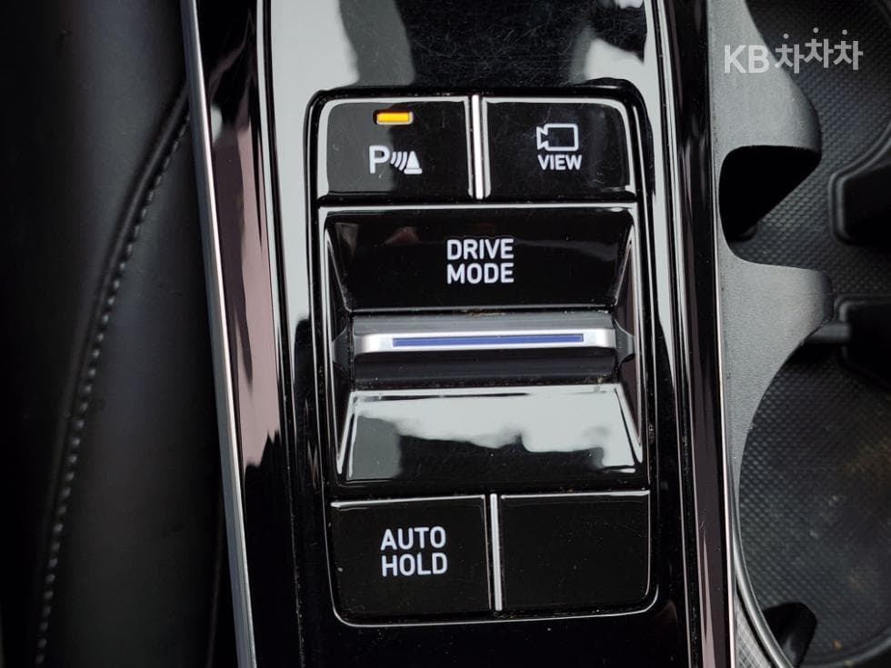 Hyundai Sonata (DN8)2.0 Premium Plus - 11