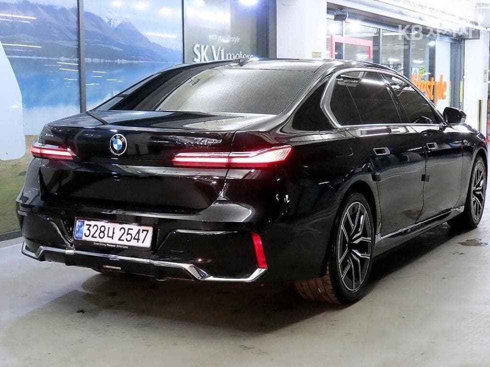 BMW 7시리즈(G70)740d xDrive M Sport - 4