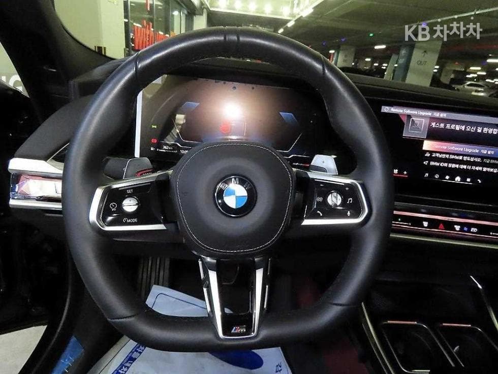 BMW 7시리즈(G70)740d xDrive M Sport - 8