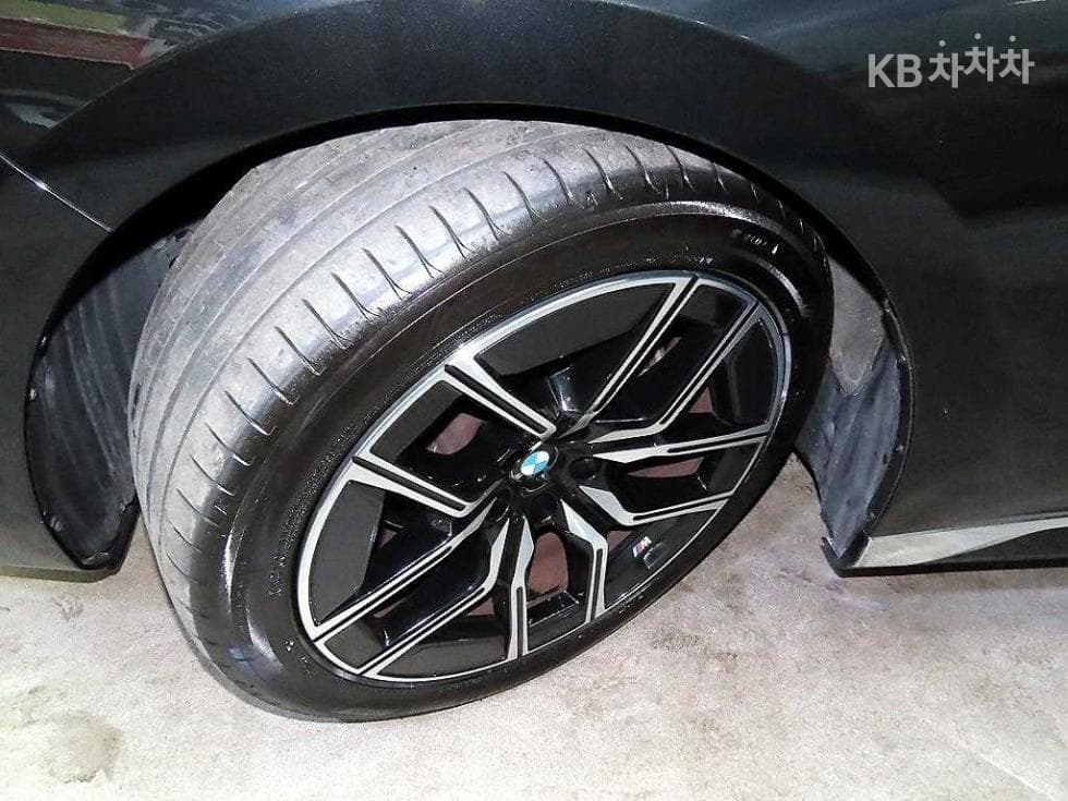 BMW 7시리즈(G70)740d xDrive M Sport - 20