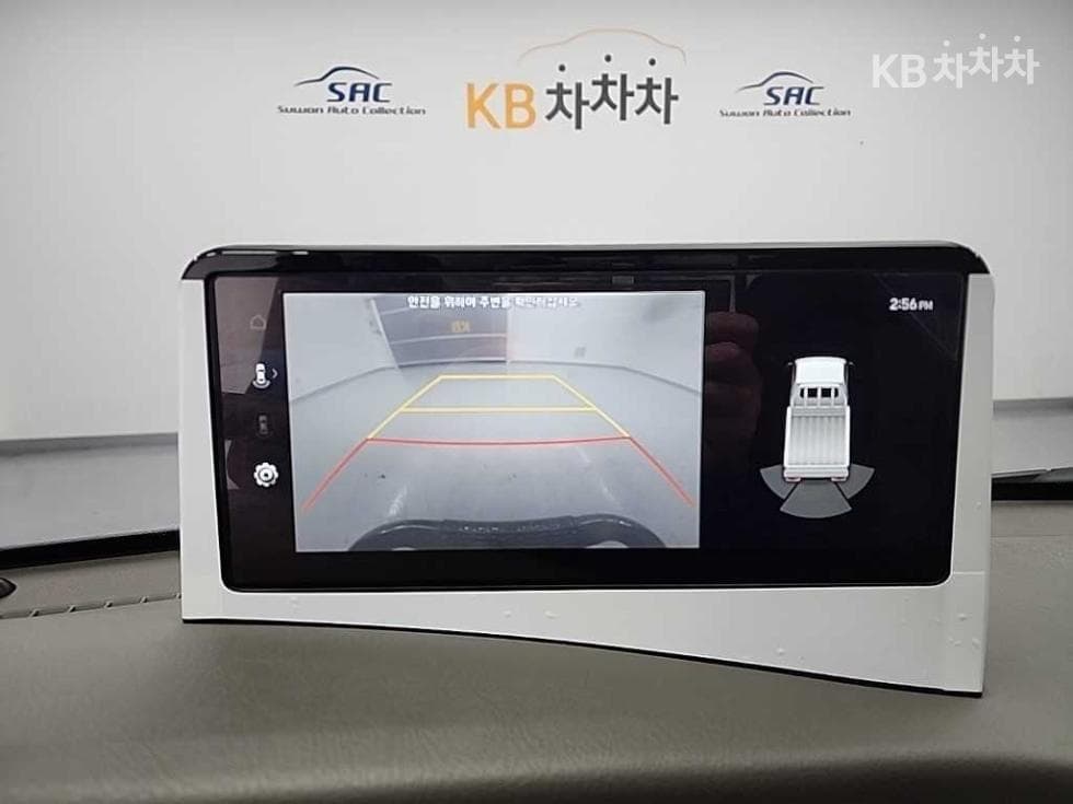 Hyundai Porter 2Extra Long Double Cab LPG Style - 13