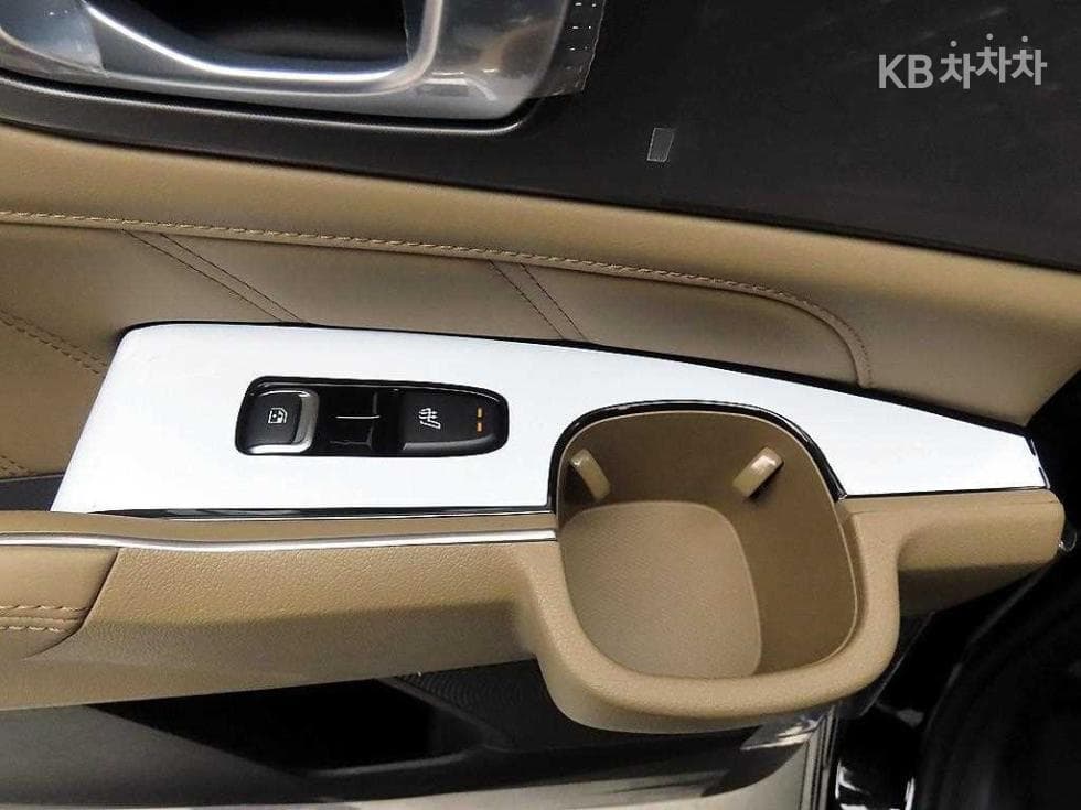 Киа The New (фейслифт) Sorento MQ42.5 T-GDI AWD X-Line - 12
