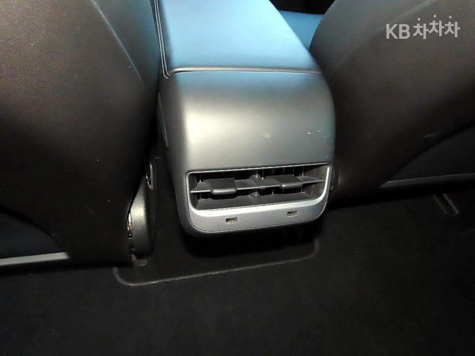 테슬라 Model 3Long Range - 17