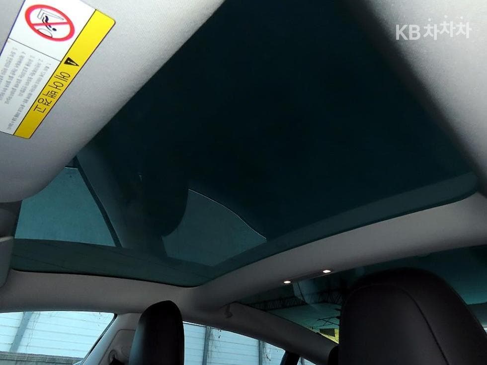 테슬라 Model 3Long Range - 18